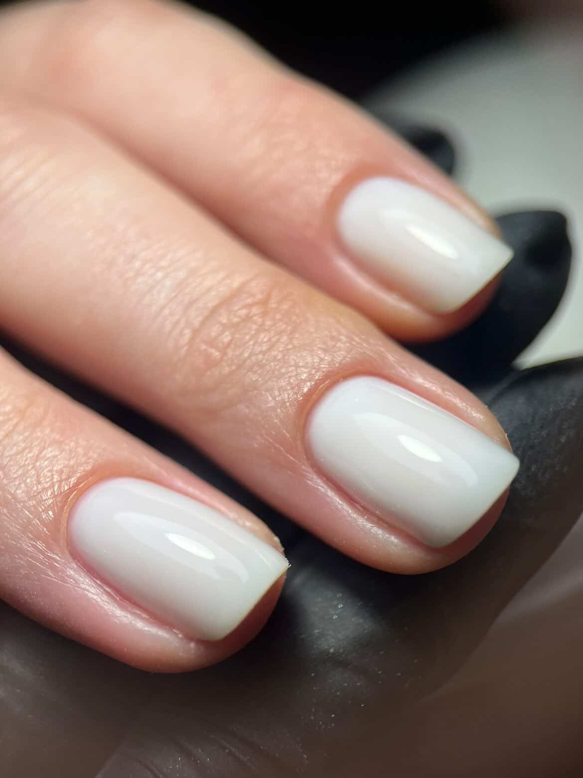 pose-vernis-gel-prothesiste-ongulaire-nay-hemera-studio (11)